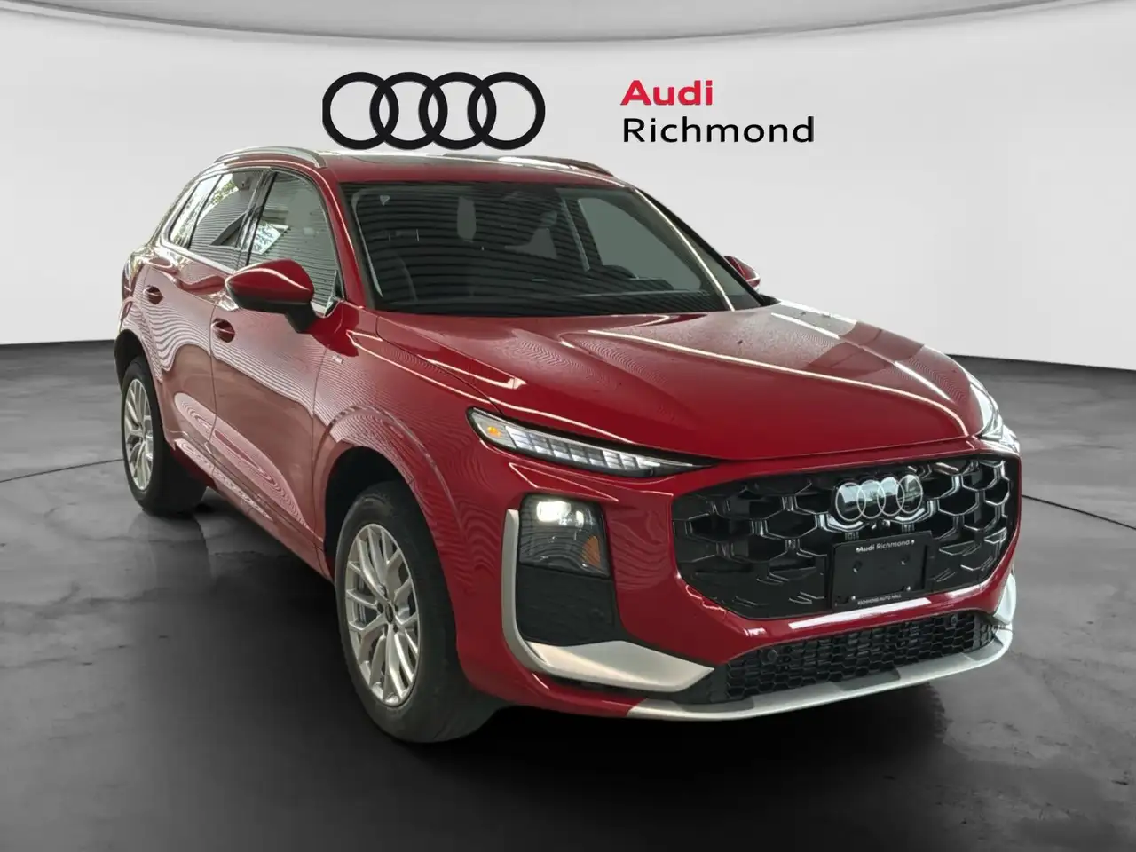 Audi Q3 снимка Audi Q3