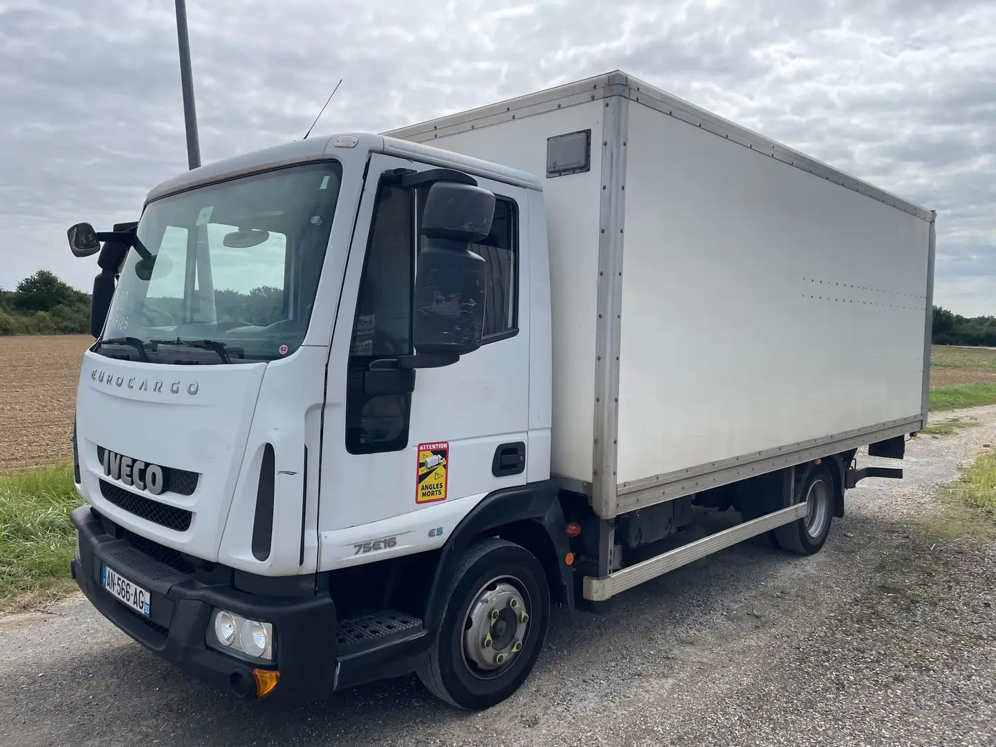 Iveco Daily EUROCARGO Blanc - 1