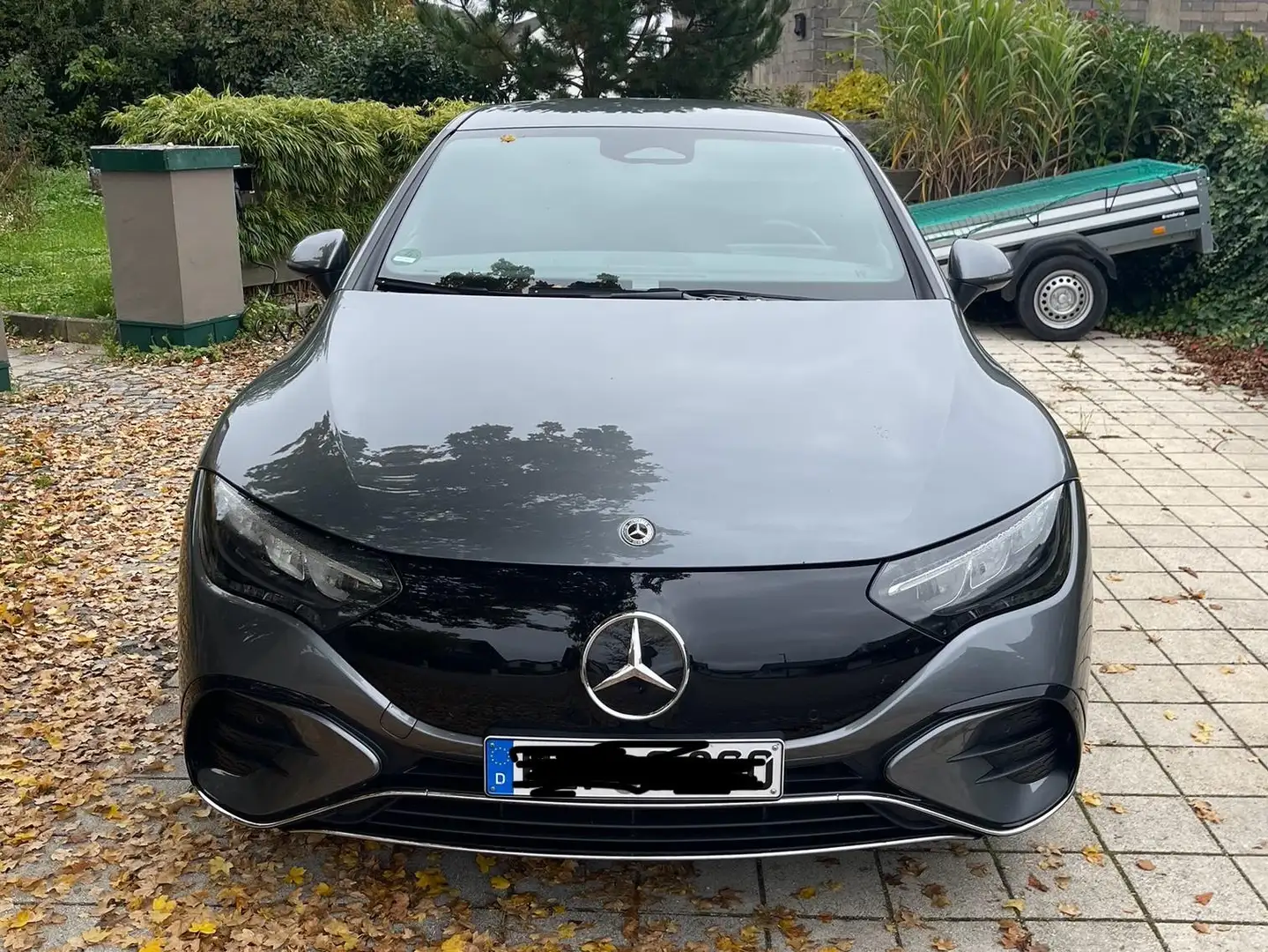 Mercedes-Benz EQE 300 EQE 300 AMG Line Grey - 2