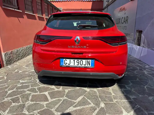 Renault Megane view 2