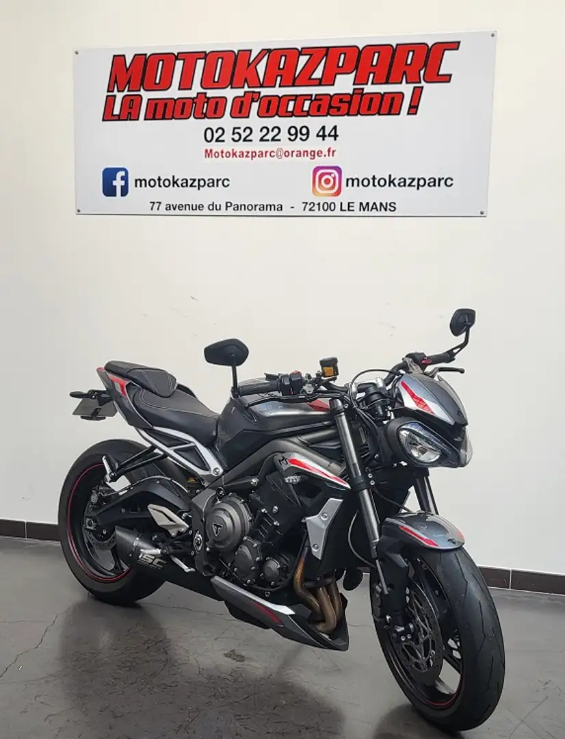 Triumph Street Triple 765 Gris - 1