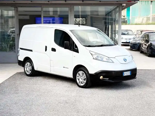 Nissan E-NV200 109CV E6 Automatico - 2021