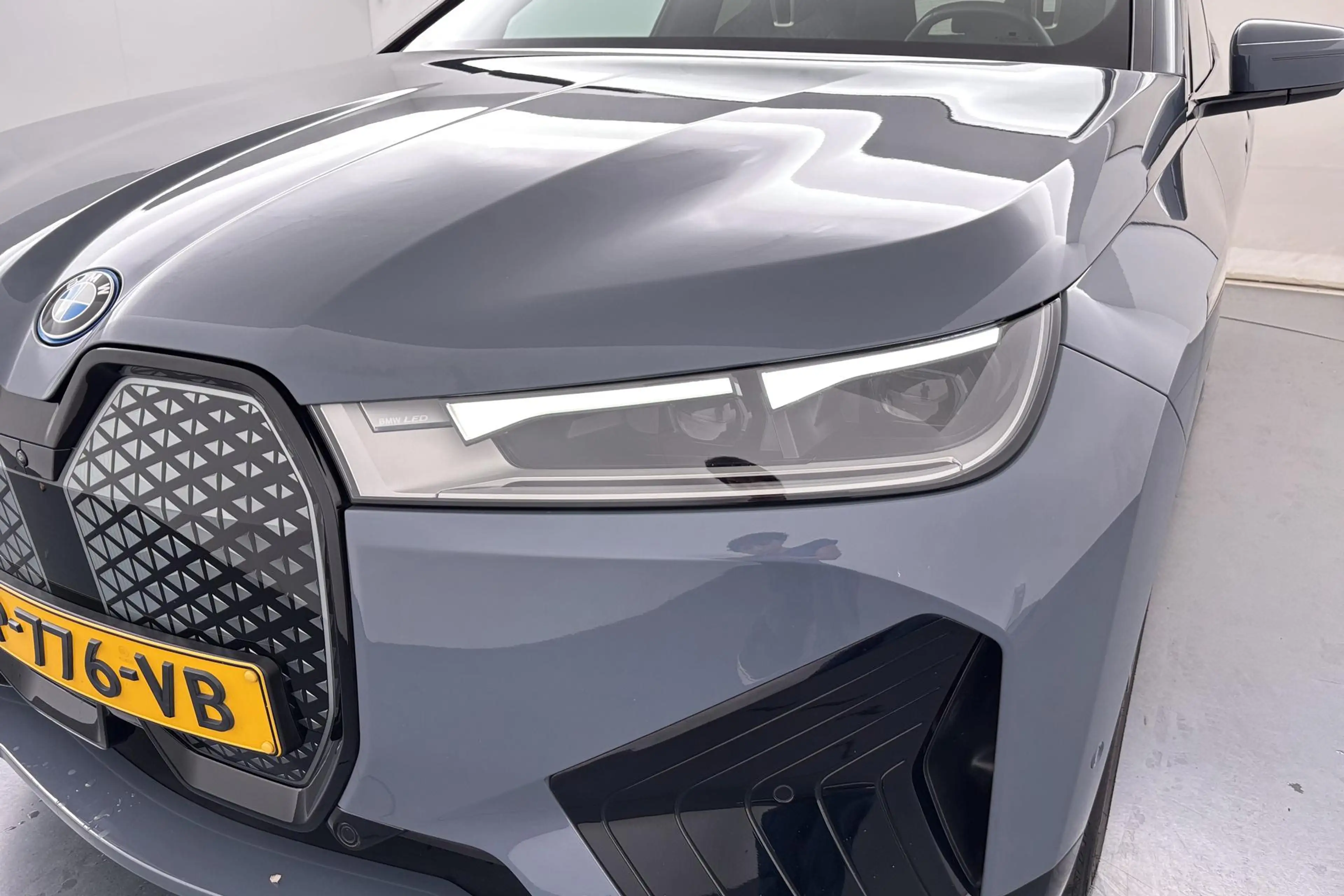 BMW iX xDrive40 High Executive 77 kWh – volledig elektris — photo 14