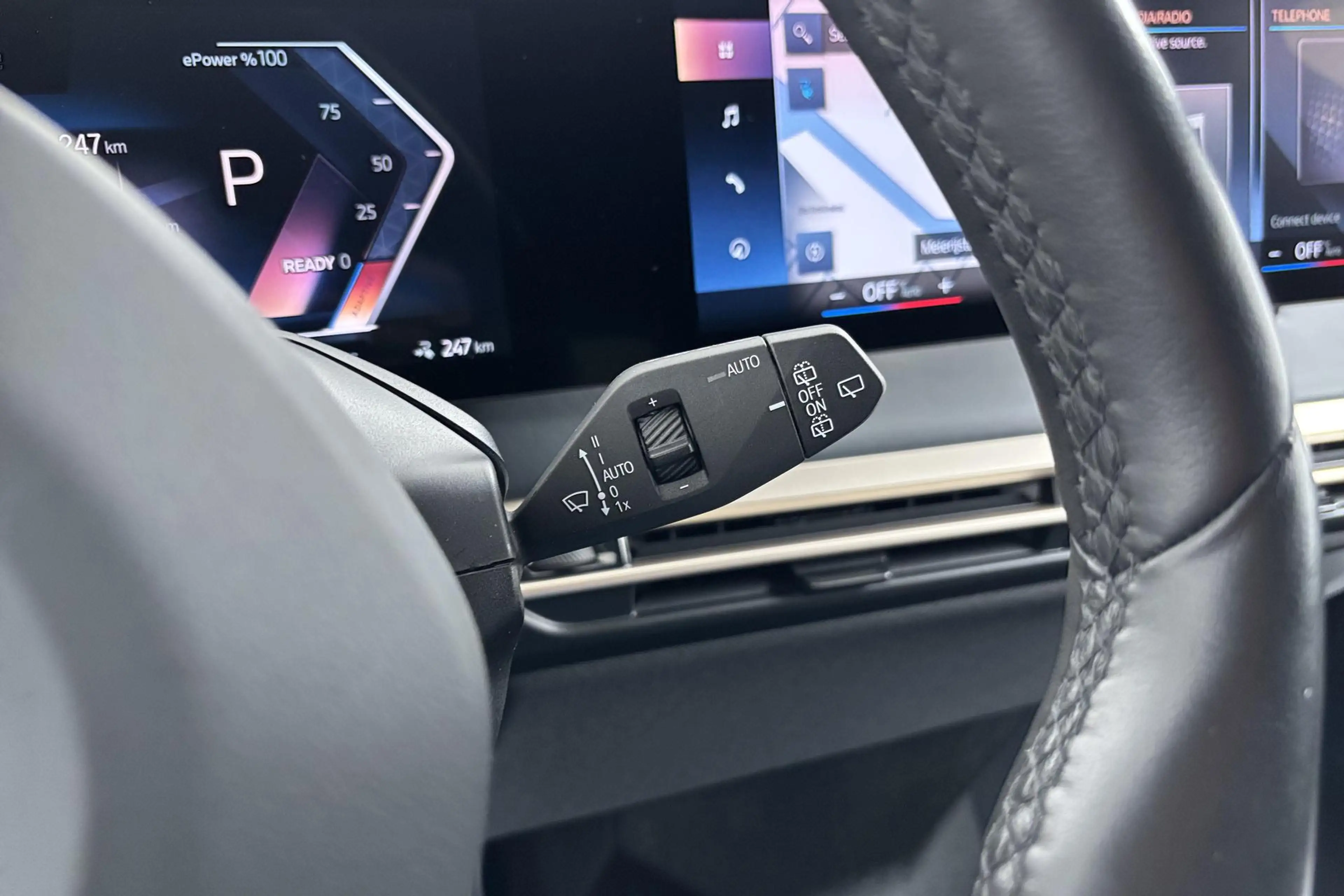 BMW iX xDrive40 High Executive 77 kWh – volledig elektris — photo 30
