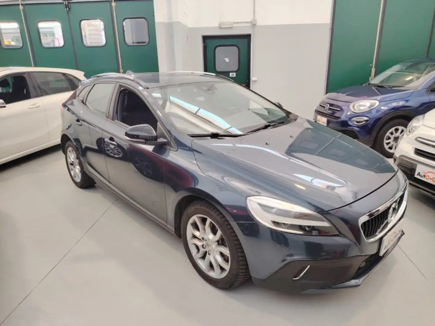 Volvo V40 Cross Country T3 Geartronic Style Plus PREZZO REALE Blau - 1