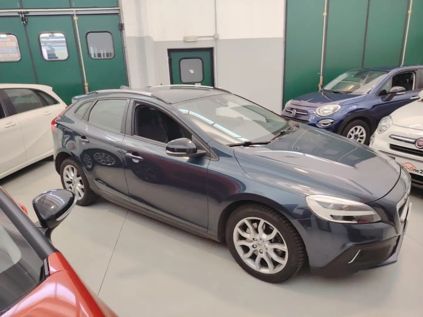 Volvo V40 Cross Country T3 Geartronic Style Plus PREZZO REALE Blau - 2