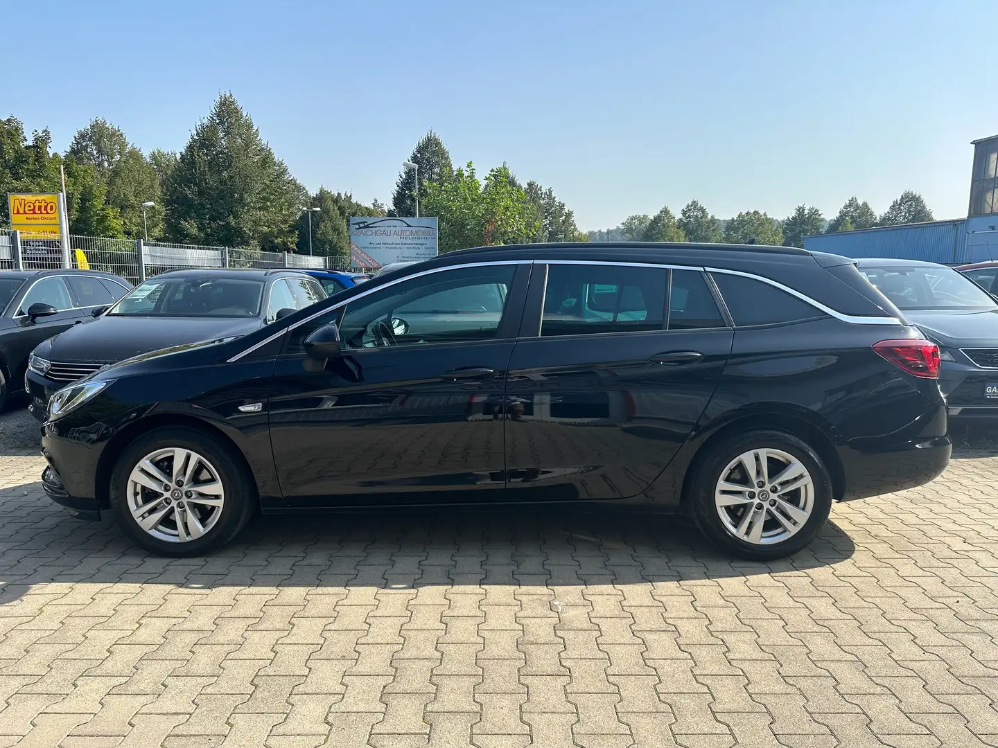 Opel Astra 1.6 CDTI*AUTOMATIK*Navi*LED-Scheinw*PDC*+Winter Noir - 2