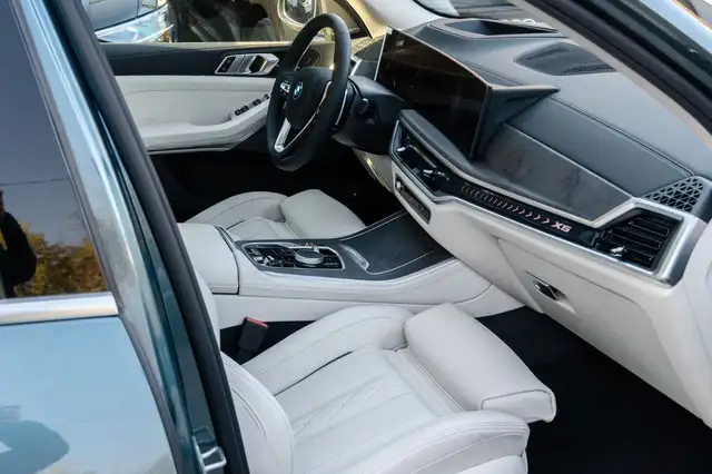 BMW X5 X5 view 13