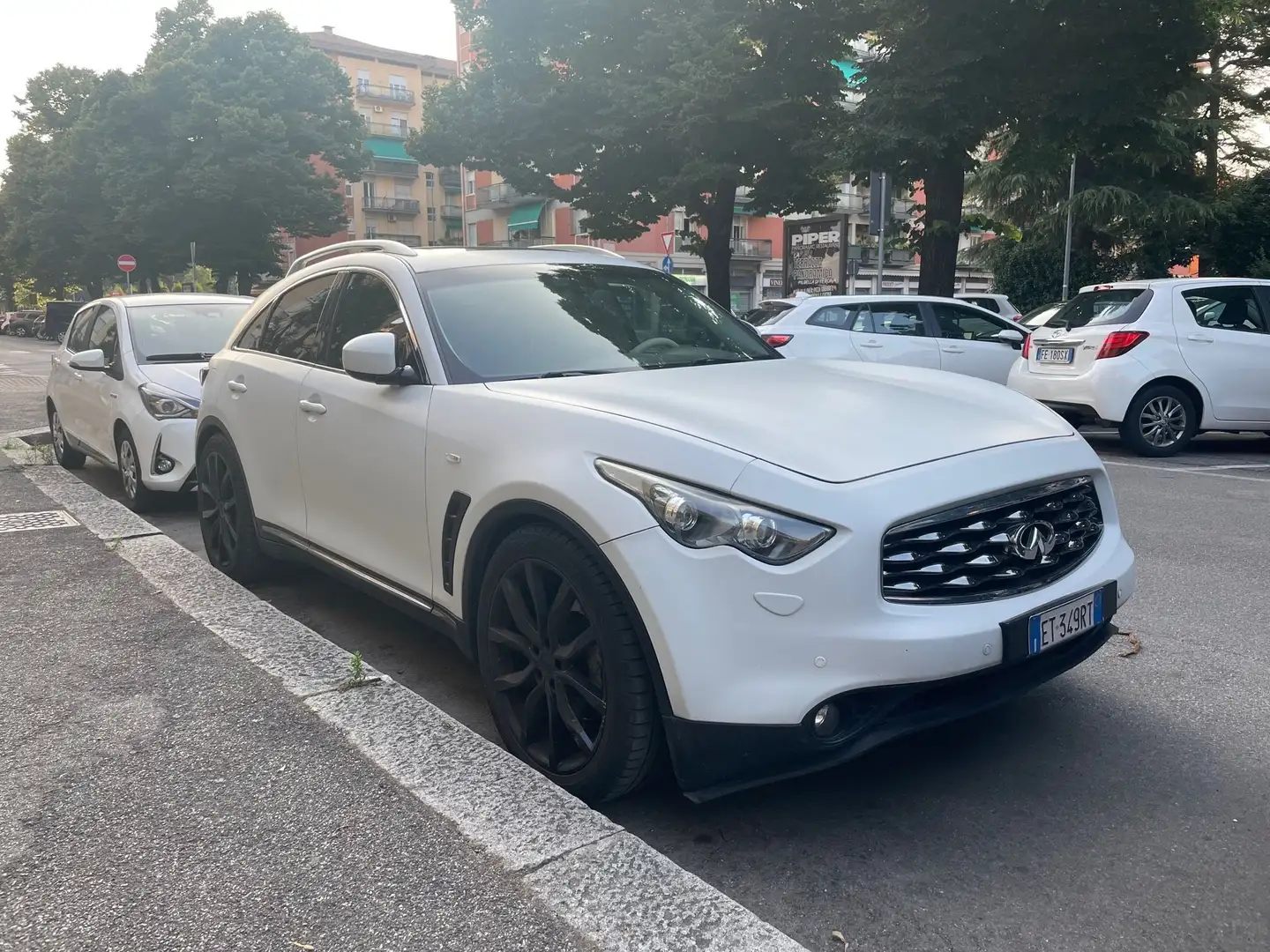 Infiniti FX 3.7 V6 S awd auto - 1