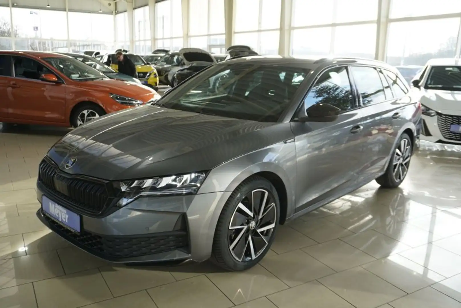 Skoda Octavia Combi Sportline Facelift 2,0TDI ACC/Navi/Kessy/el. Grau - 2