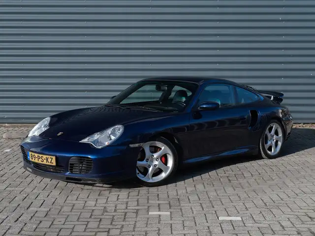 Porsche 996 3.6 Coupé Turbo (996) | 2001 | Lapisblauw | Schuif
