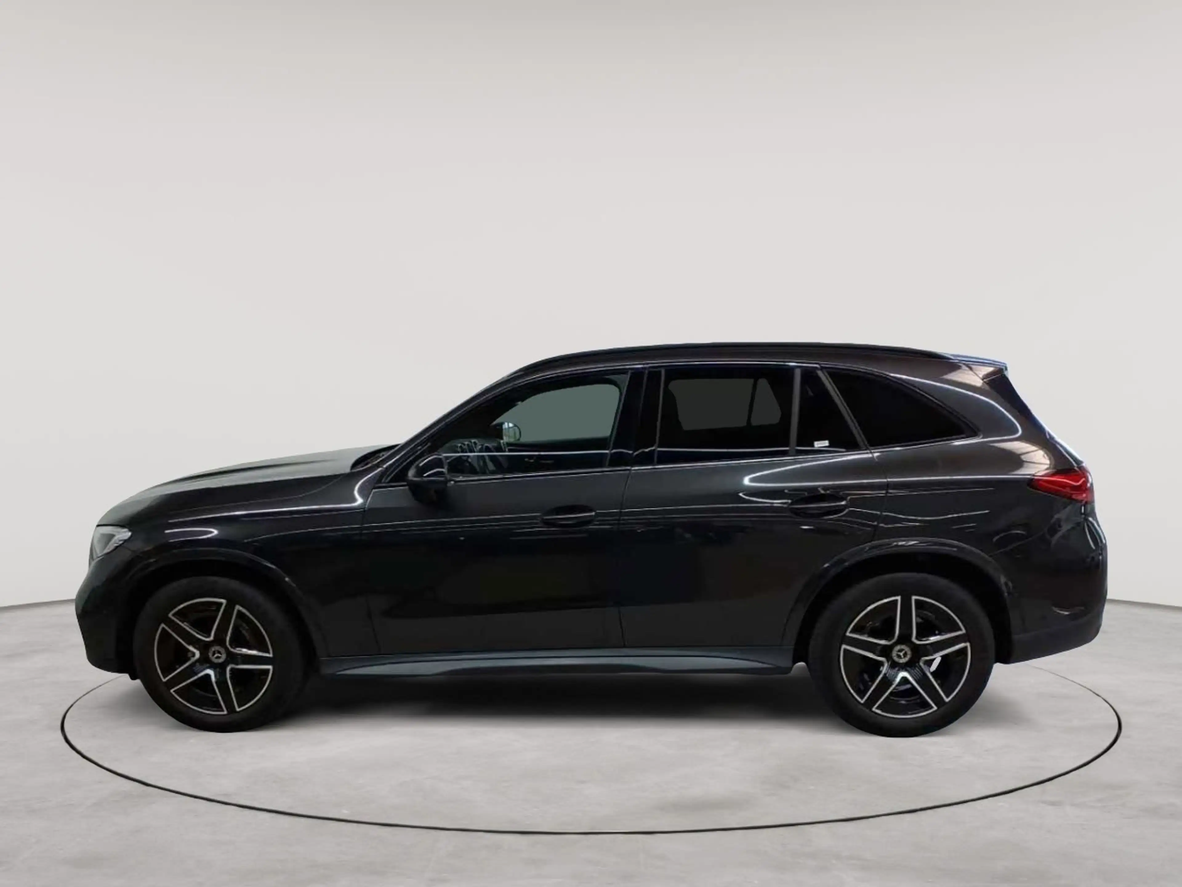 Mercedes-Benz GLC 220 GLC220d 4M-AMG Advanced+ Sound Pano DIS — photo 6