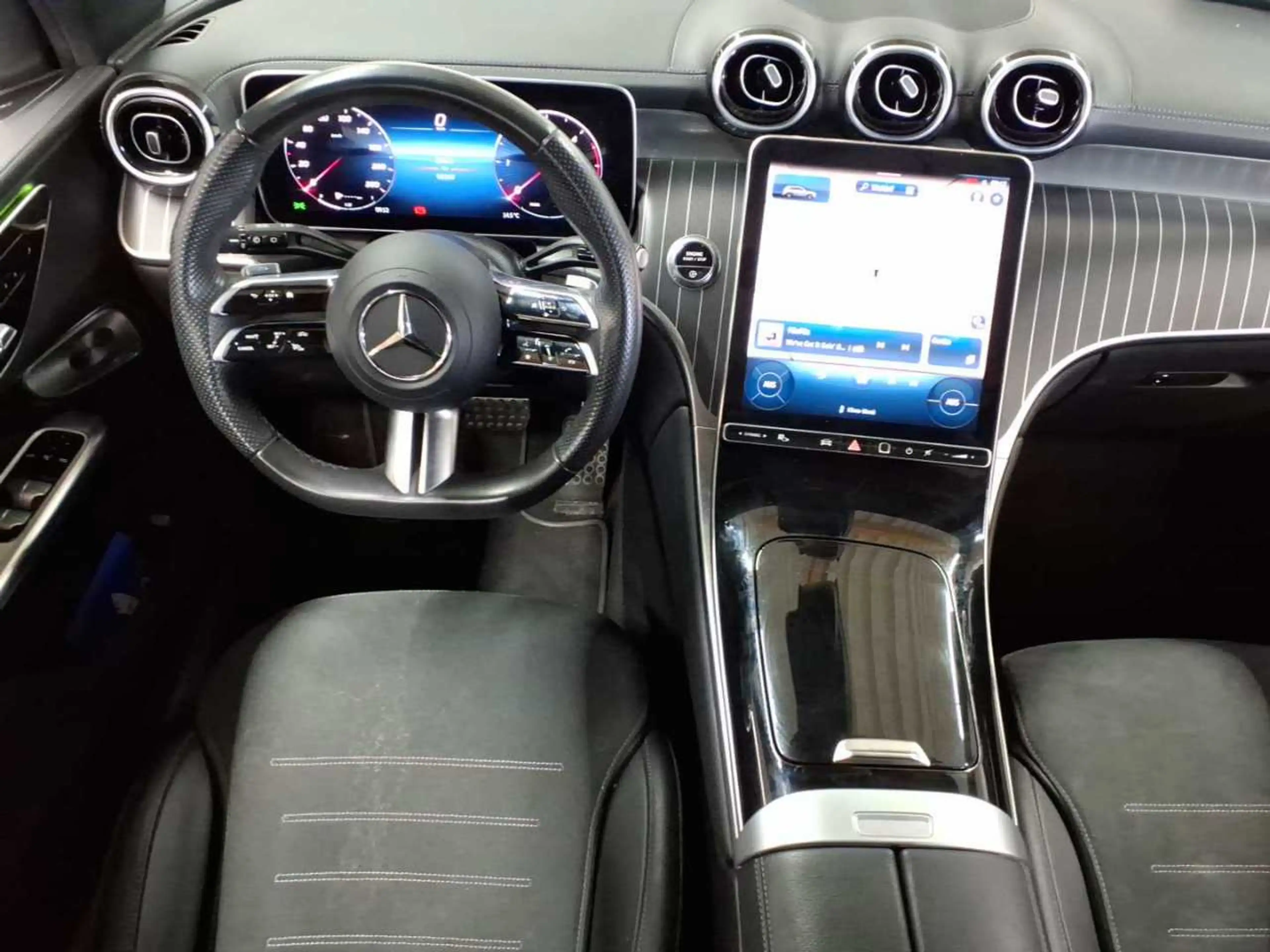 Mercedes-Benz GLC 220 GLC220d 4M-AMG Advanced+ Sound Pano DIS — photo 10