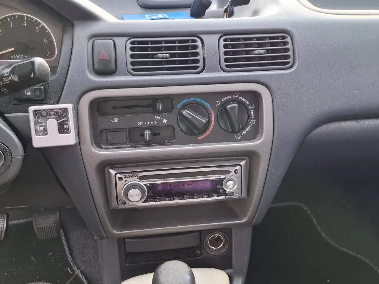 Toyota Starlet 1.3-16V GLi, foto 8
