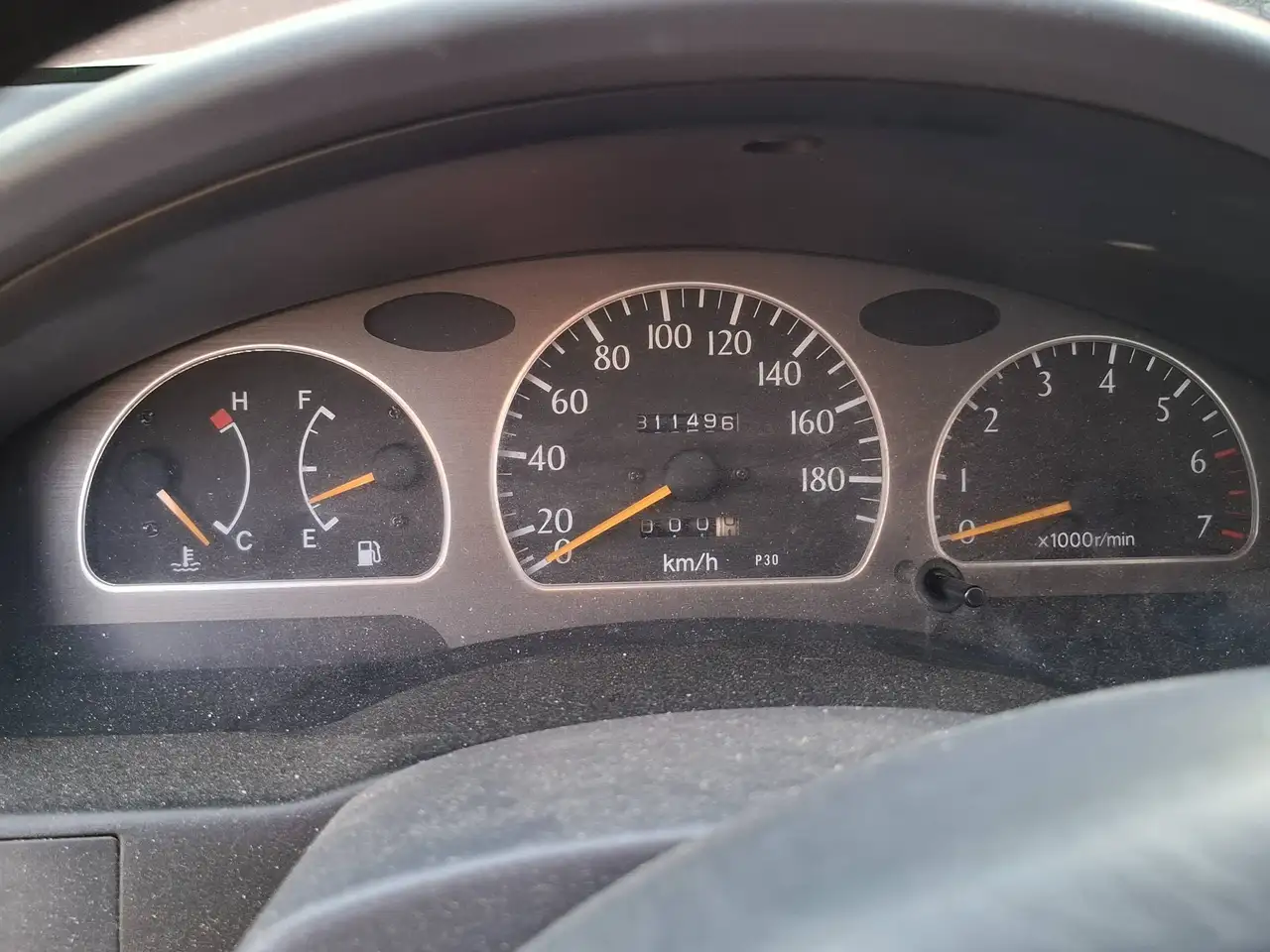 Toyota Starlet 1.3-16V GLi, foto 7