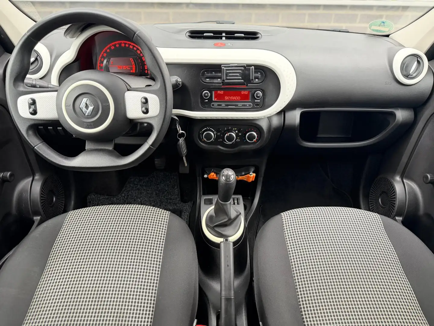 Renault Twingo 1.0 SCe Authentique |5 Deurs|CruiseCtrl|Nieuw Dist Weiß - 2