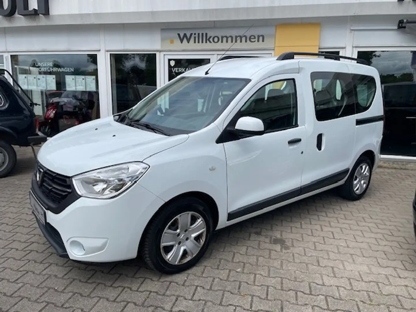 Dacia Dokker Compfort Blanc - 1