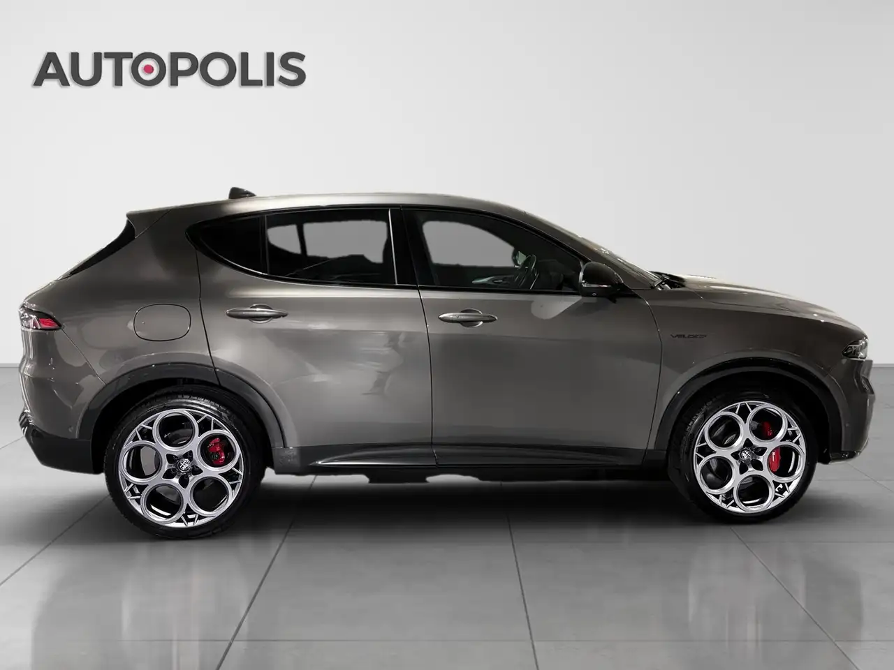 Alfa Romeo Tonale 2023 — фото 15