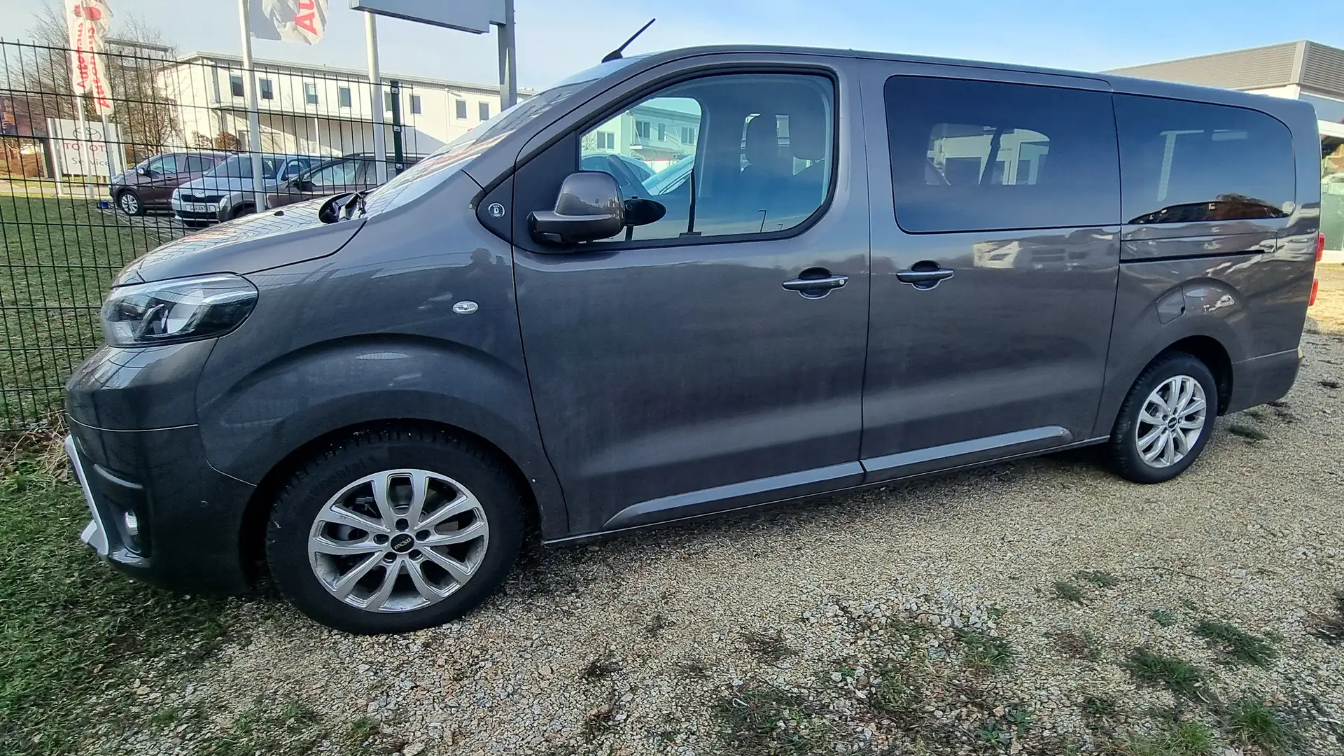 Toyota Proace TEAM-D/L 2/ NAVI/KLIMA/SHG/PDC+KAMERA/AHK/LMF/TEMP Grau - 2