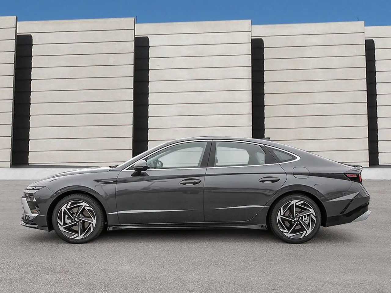 Hyundai SONATA снимка Hyundai SONATA
