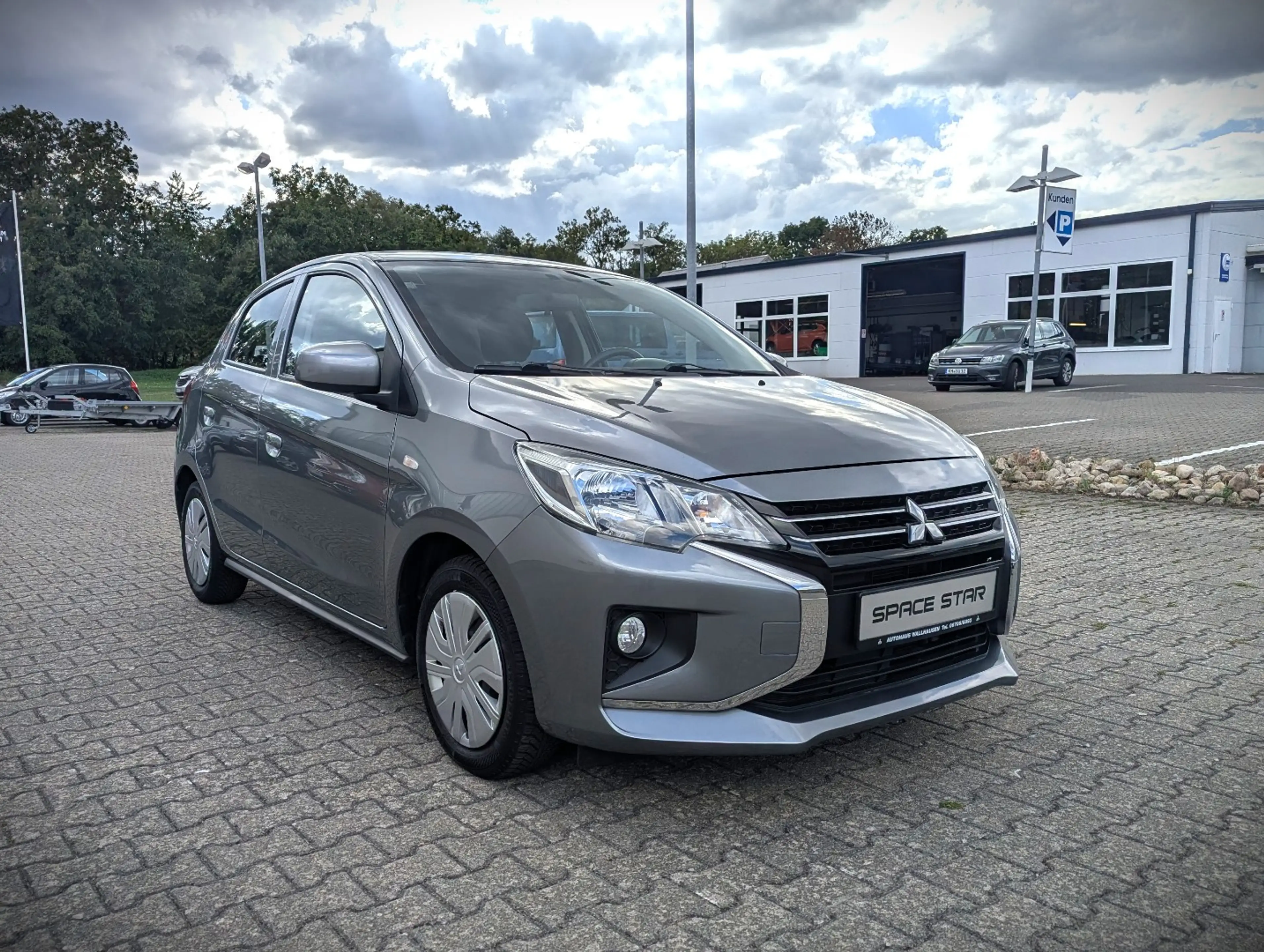 Mitsubishi Space Star 1.2 Klima +1 Hand + Scheckheft — photo 3
