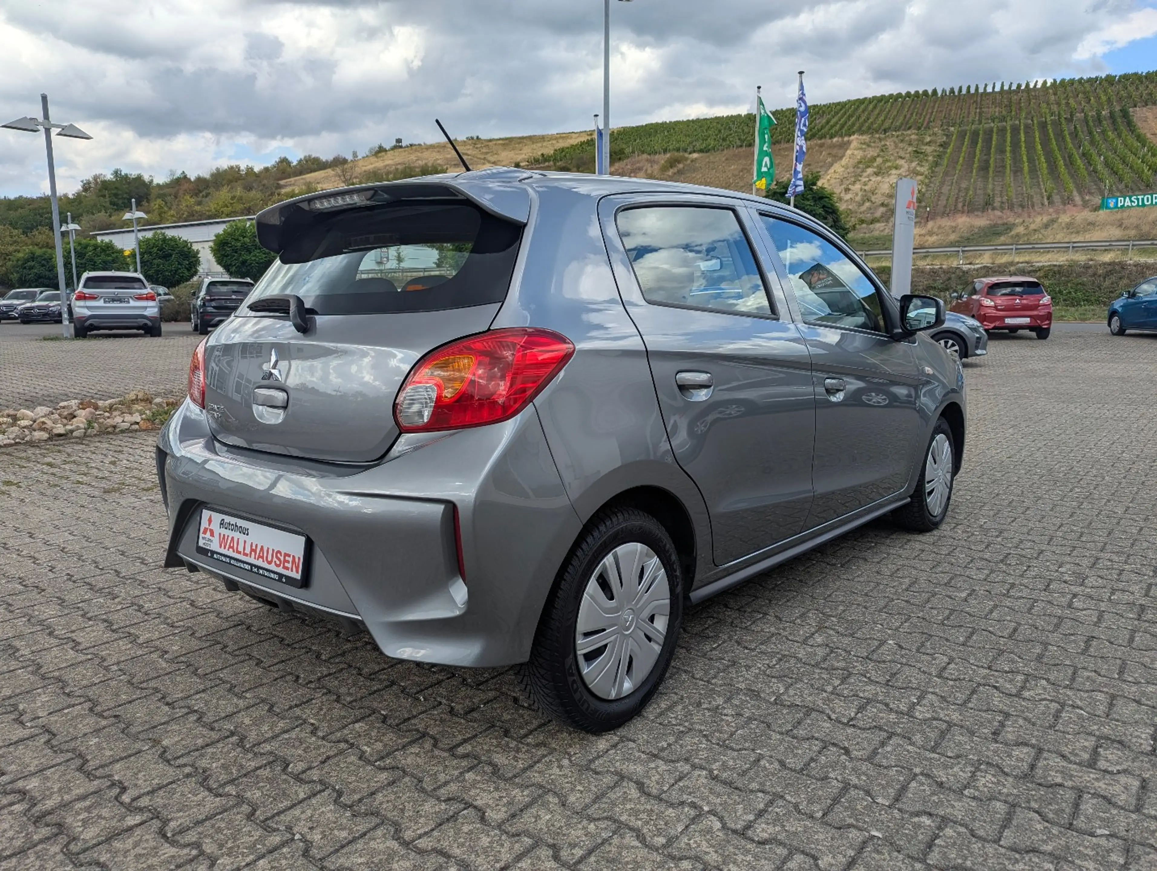 Mitsubishi Space Star 1.2 Klima +1 Hand + Scheckheft — photo 4