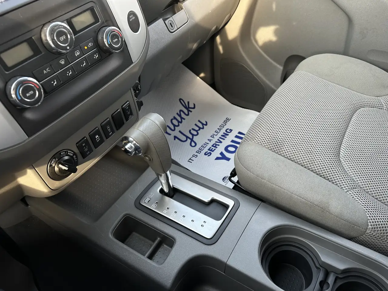 Nissan Frontier снимка Nissan Frontier