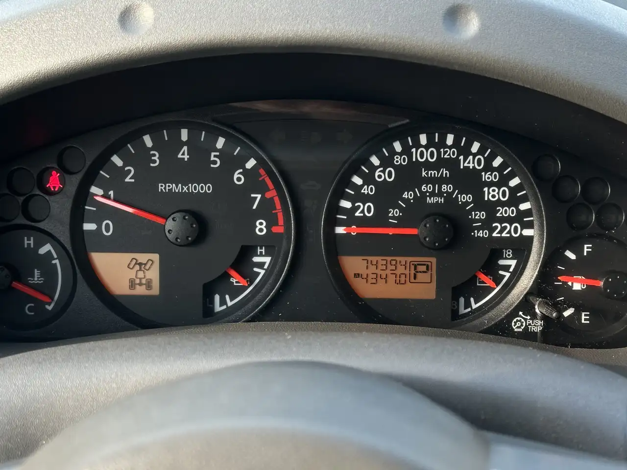 Nissan Frontier снимка Nissan Frontier