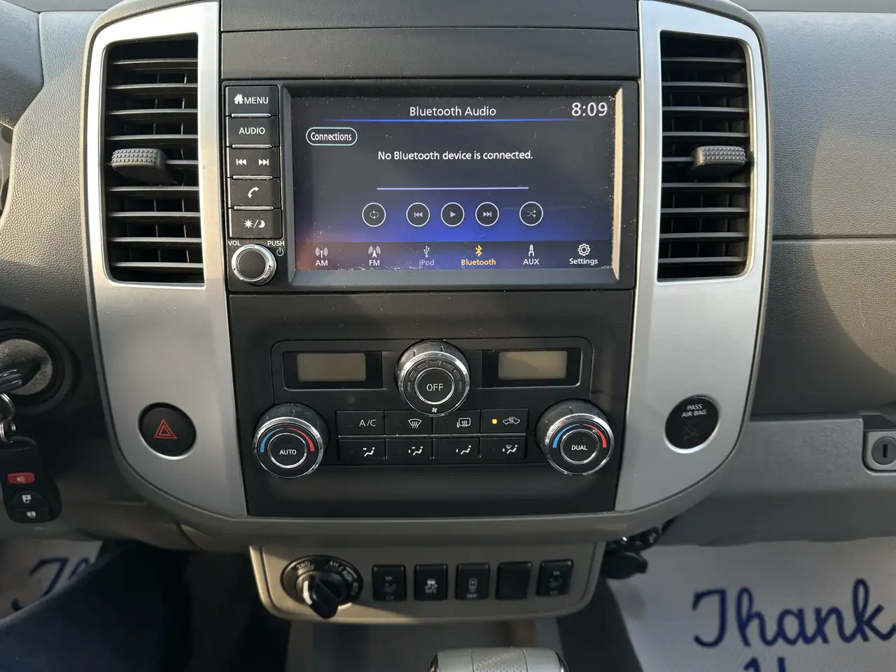 Nissan Frontier снимка Nissan Frontier