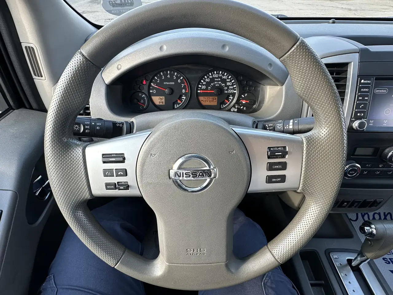 Nissan Frontier снимка Nissan Frontier