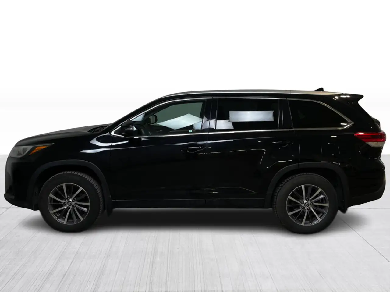 Toyota Highlander снимка Toyota Highlander