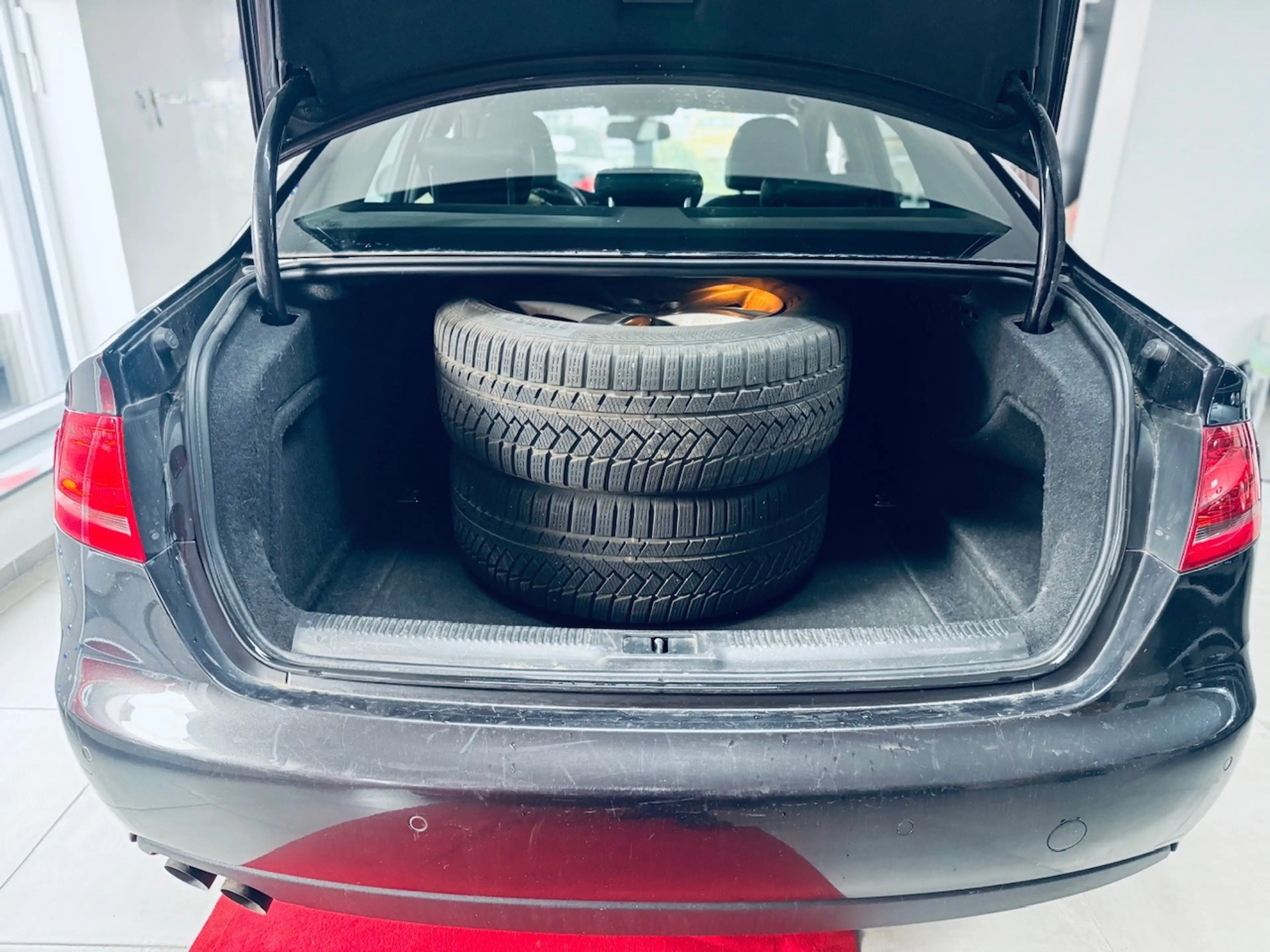 Audi A4 S line Sportpaket / plus*Finanzierung+Garantie+Inspektion* — photo 11