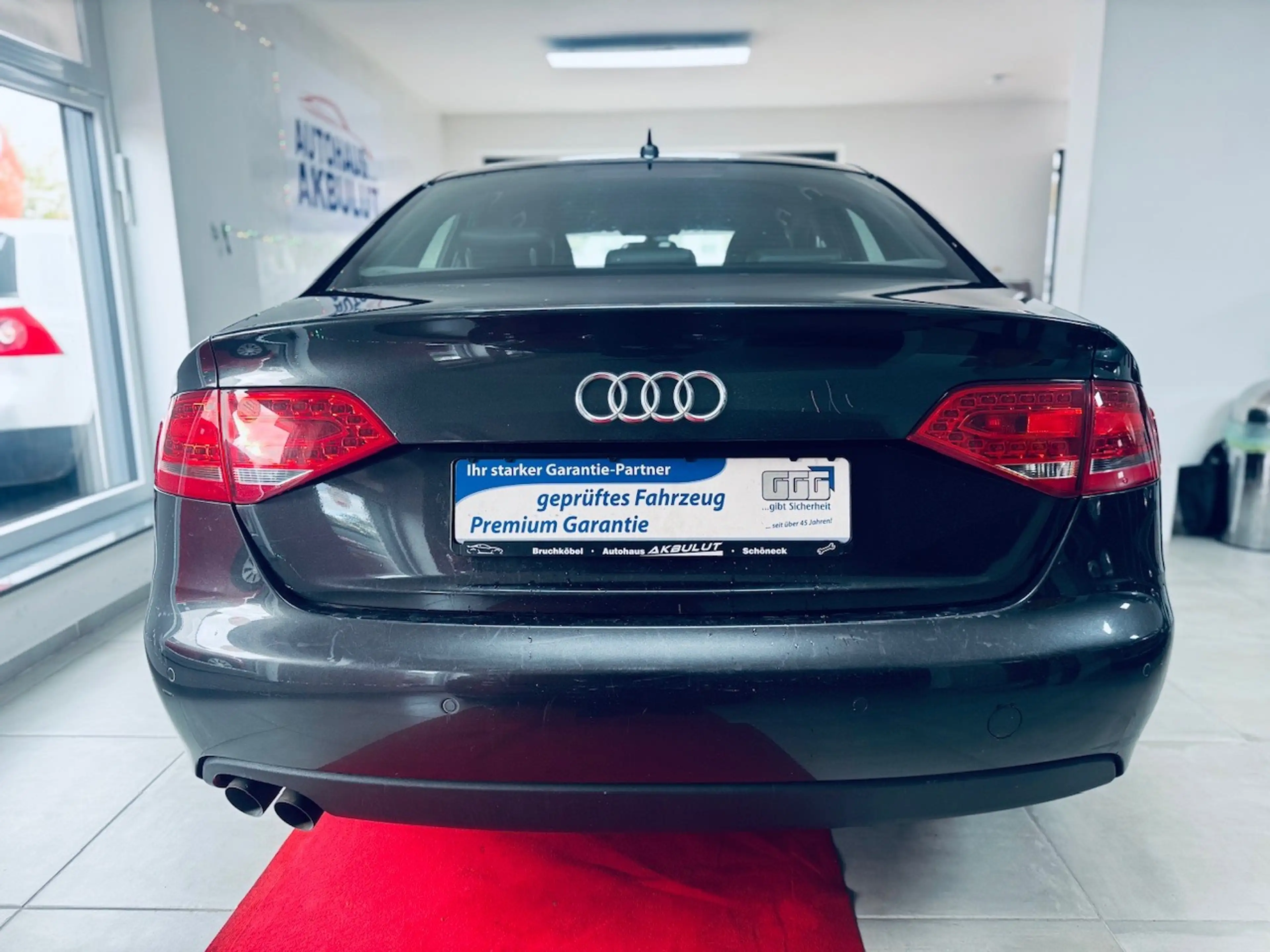 Audi A4 S line Sportpaket / plus*Finanzierung+Garantie+Inspektion* — photo 9