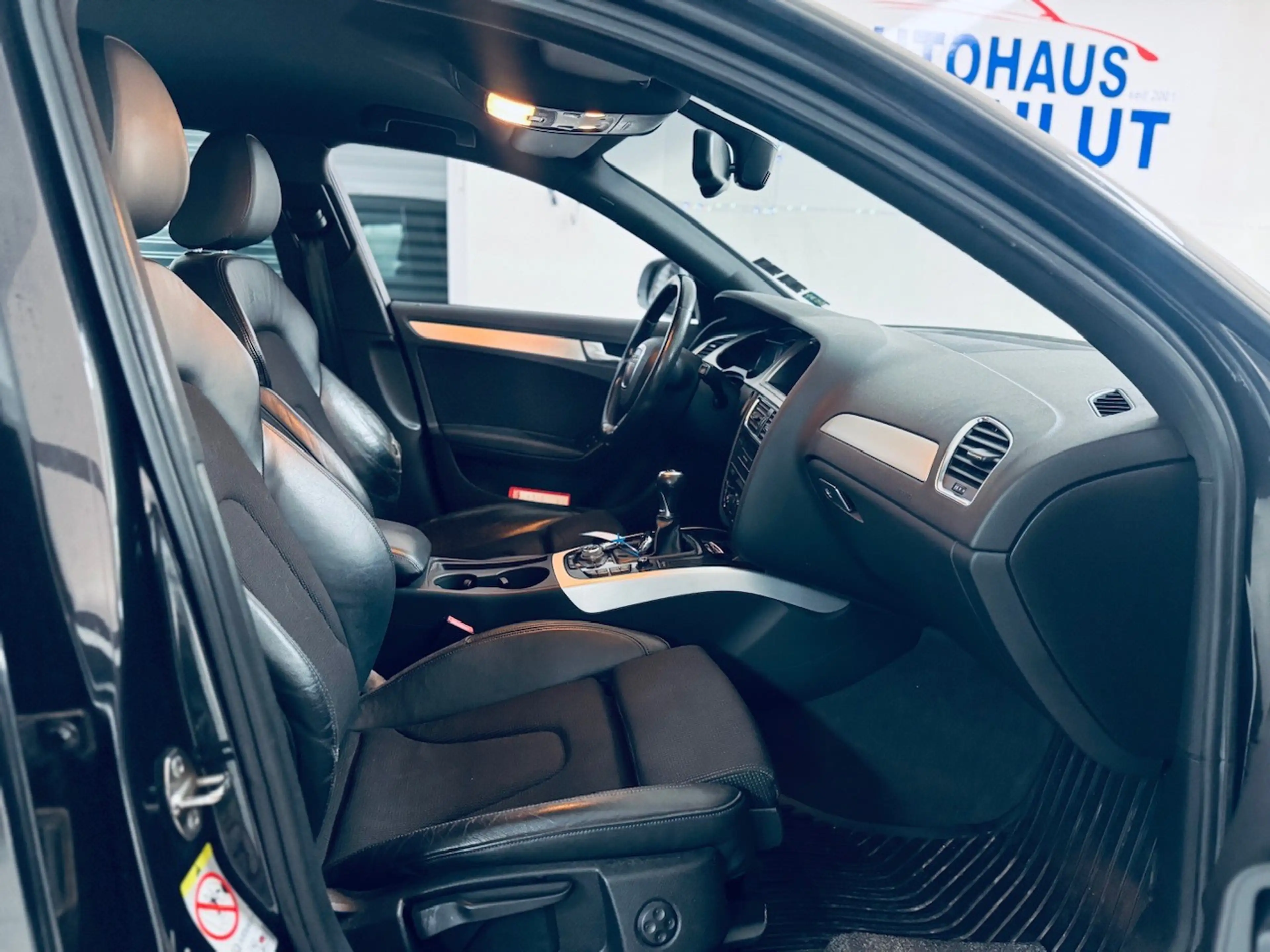 Audi A4 S line Sportpaket / plus*Finanzierung+Garantie+Inspektion* — photo 6