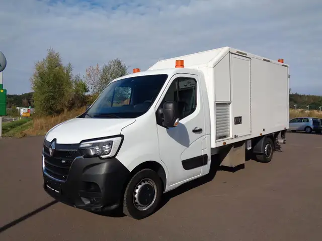 2021 Renault Master in White for sale