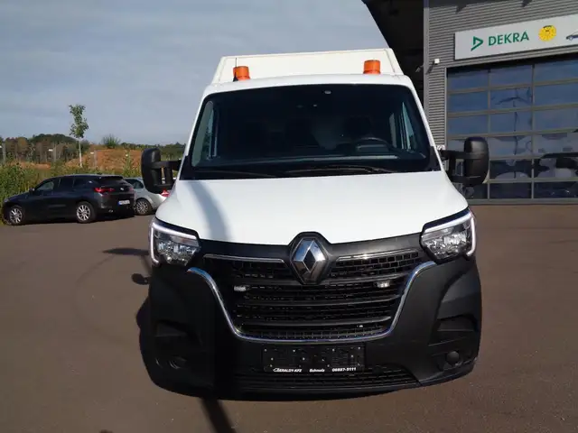 Renault Master view 2