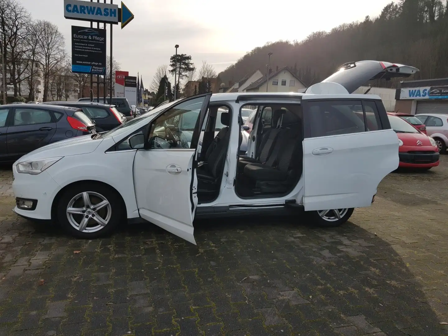 Ford Grand C-Max Titanium*Tüv+Inspektio Neu*Garantie* Bianco - 2