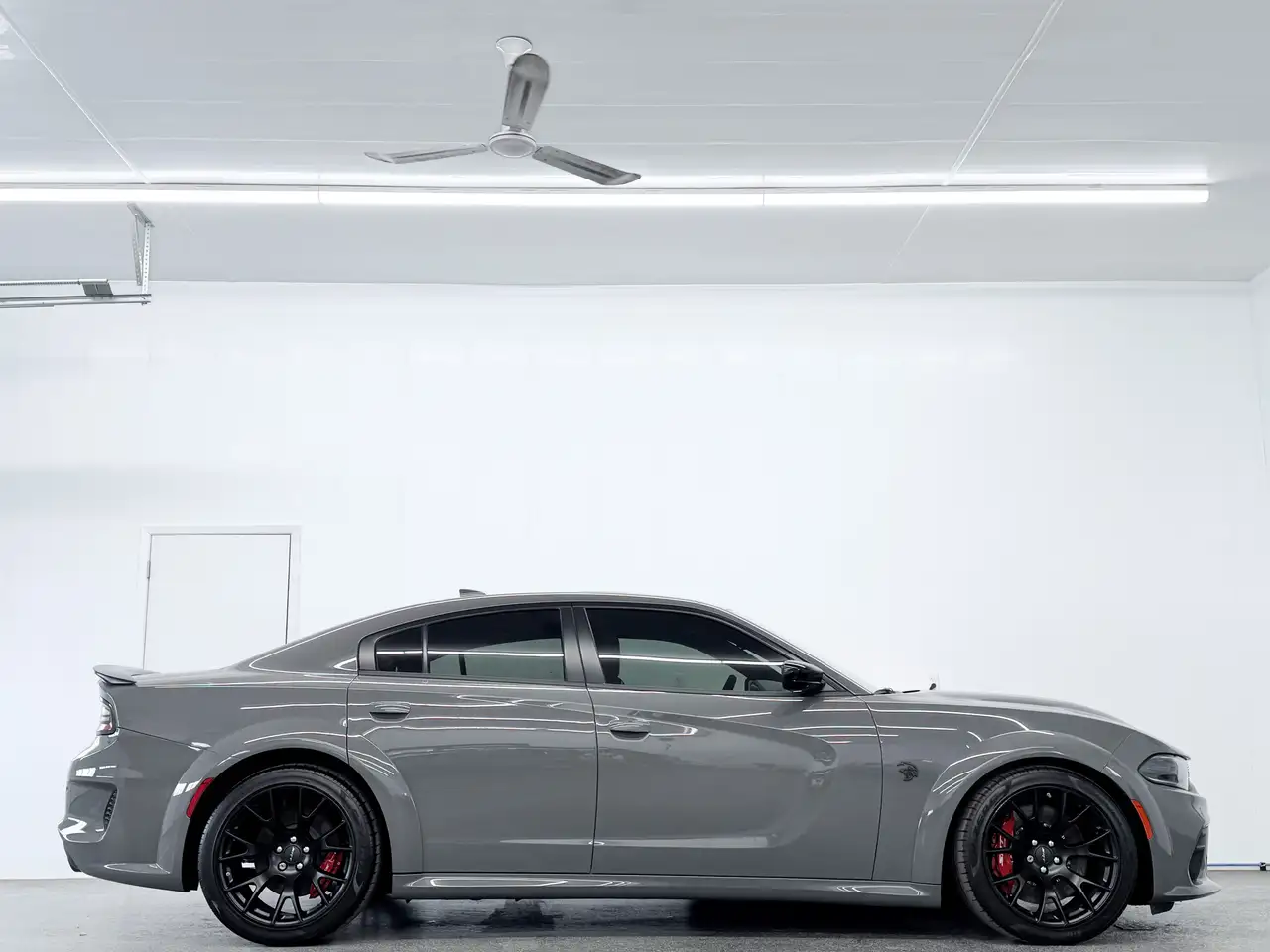 Dodge Charger снимка Dodge Charger