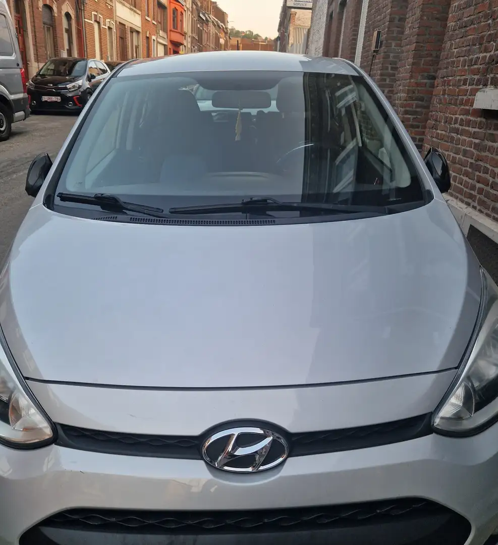 Hyundai i10 1.0i Blue Drive - 1