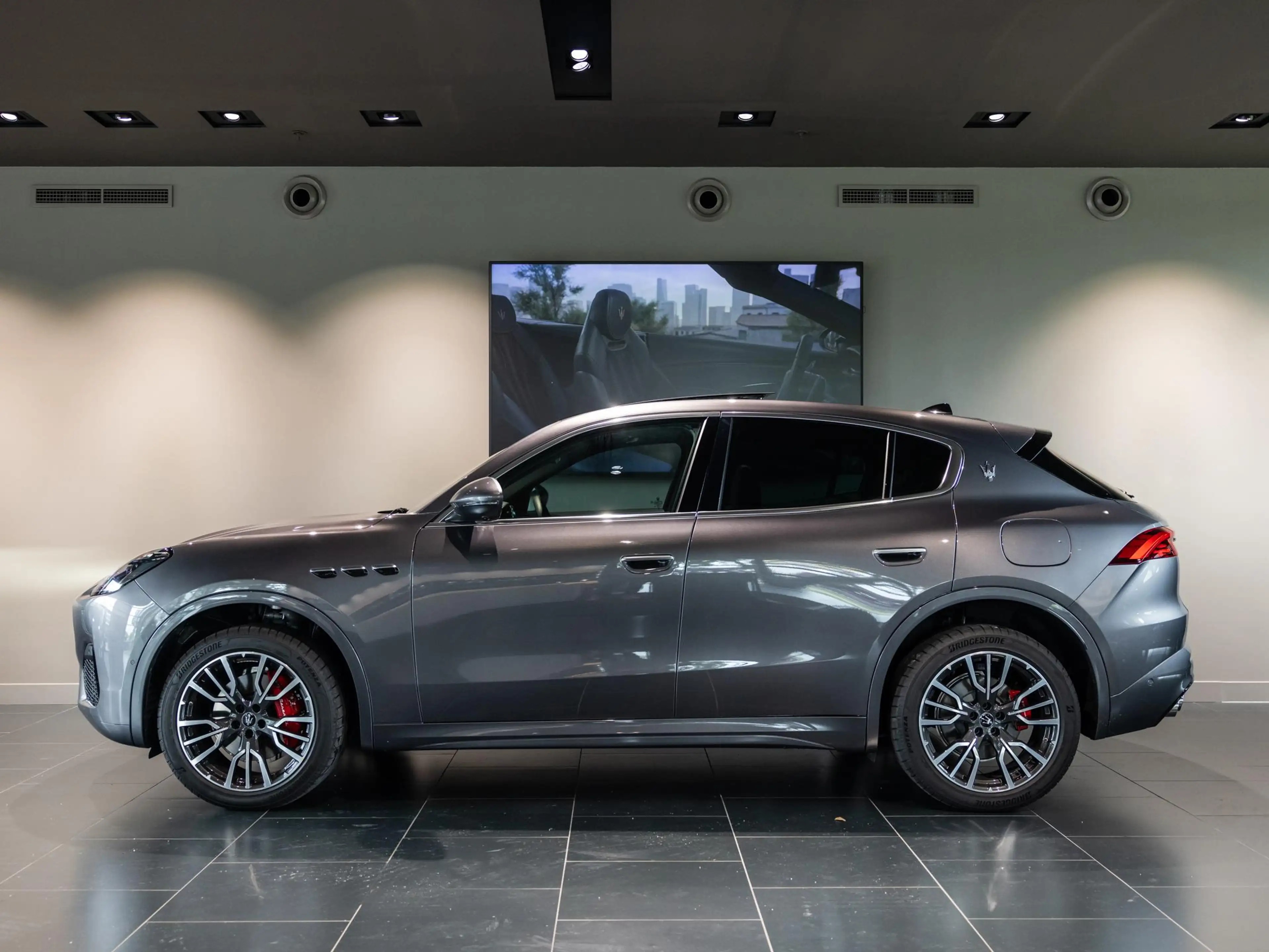 Maserati Grecale 2.0 MHEV Base — photo 4