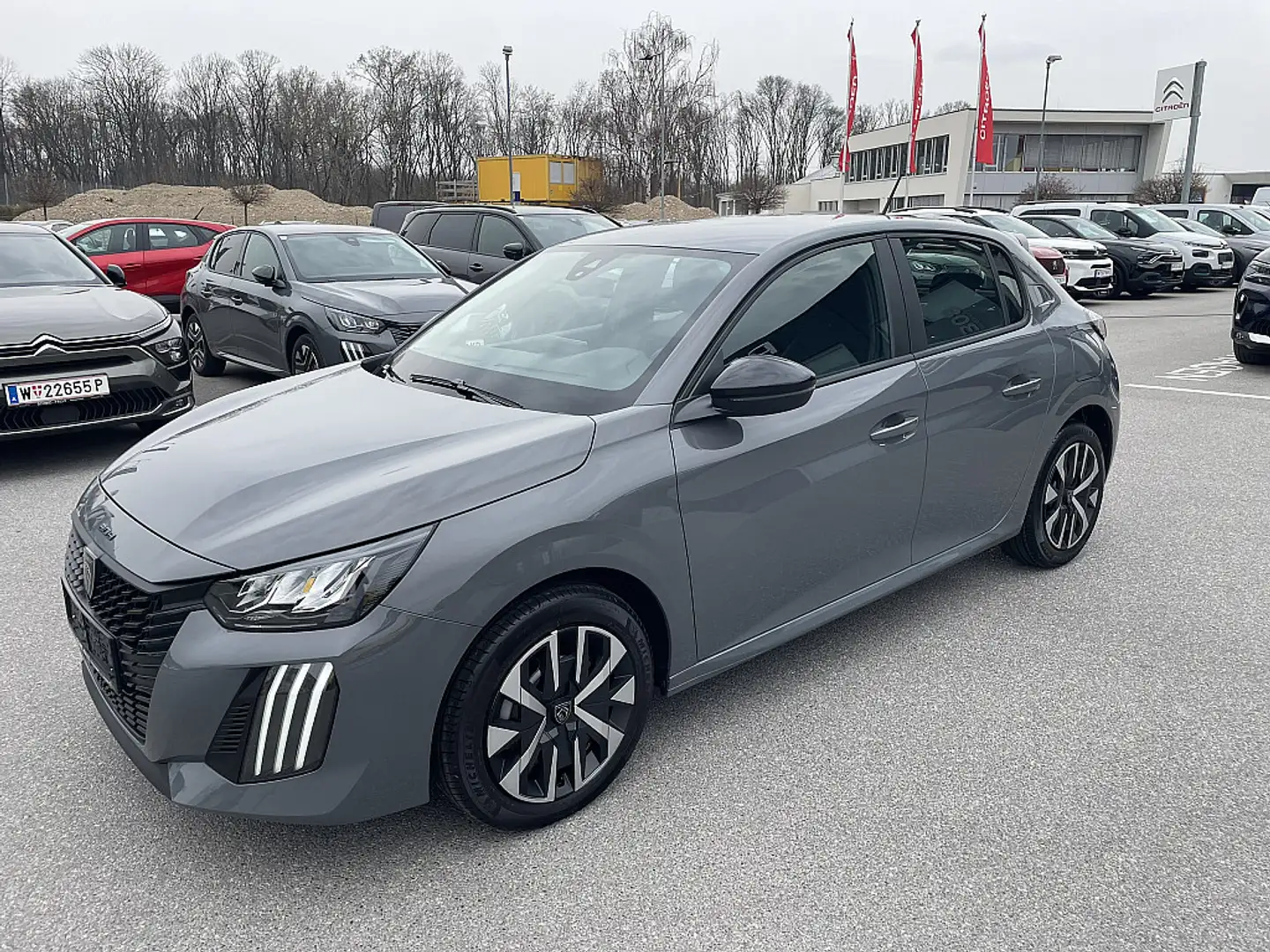 Peugeot 208 PureTech 100 S&S Active Grijs - 2