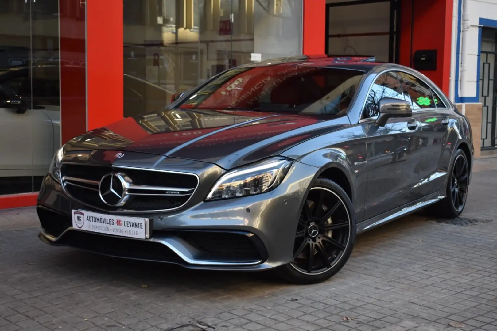 Mercedes-Benz CLS 63 AMG Aut. Grau - 1