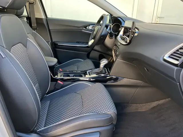 Kia Xceed view 16