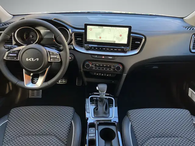 Kia Xceed view 8