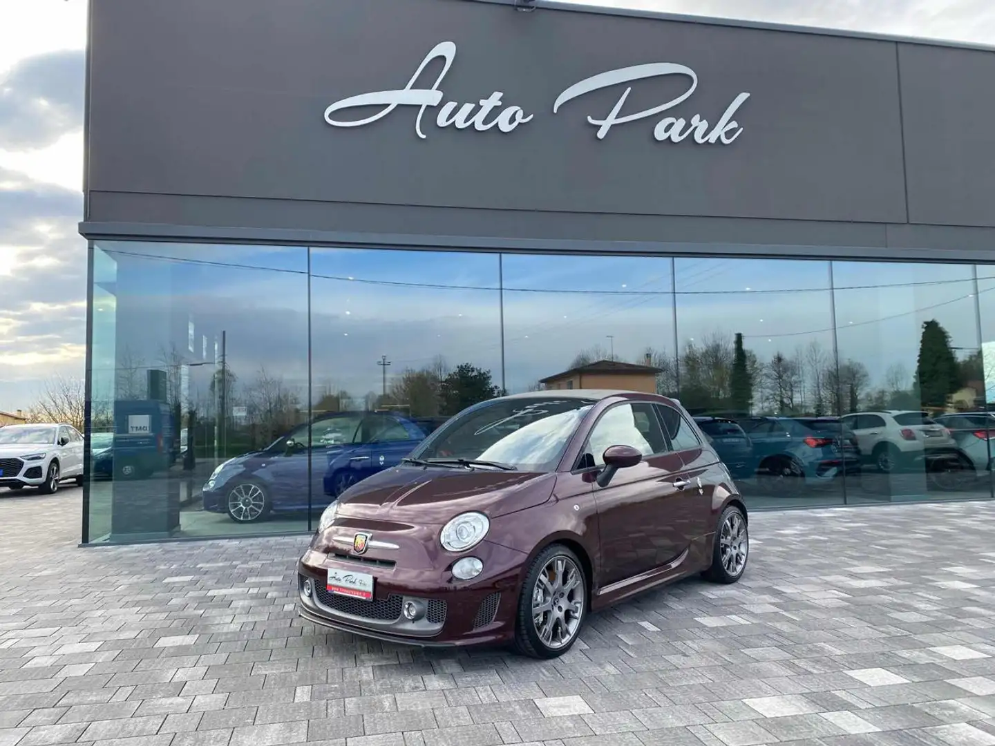 Abarth 695C 1.4 T-Jet 180cv !! Tributo MASERATI !! Braun - 1