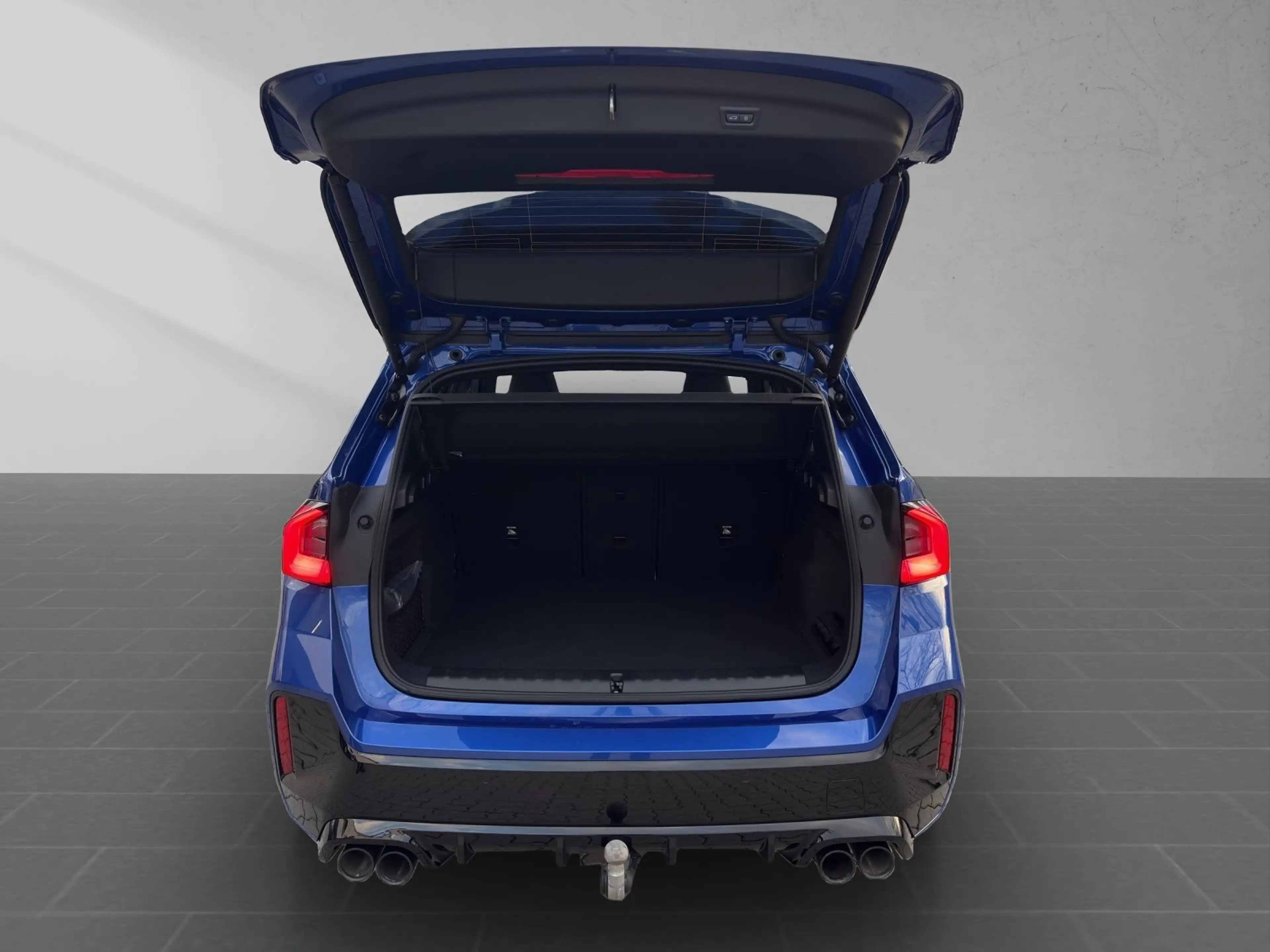 BMW X1 M35i xDrive M SportPro 20'" AHK Pano 360° ACC — photo 14