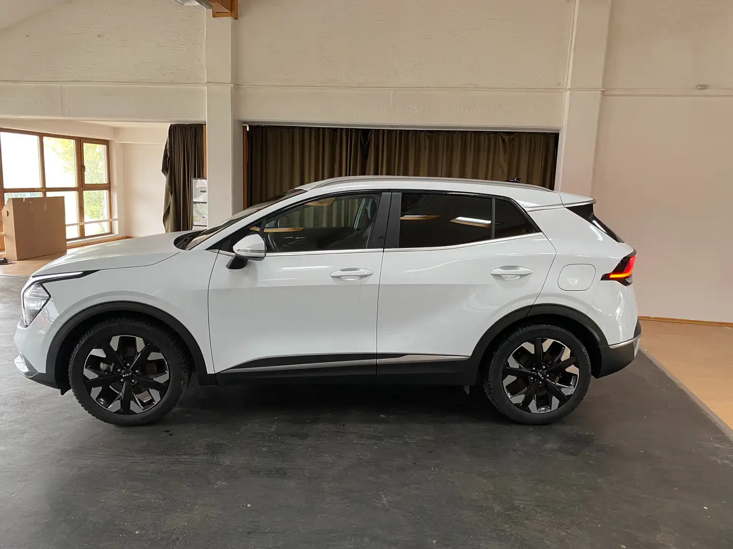Kia Sportage Plug-in Hybrid 4WD Blanc - 2