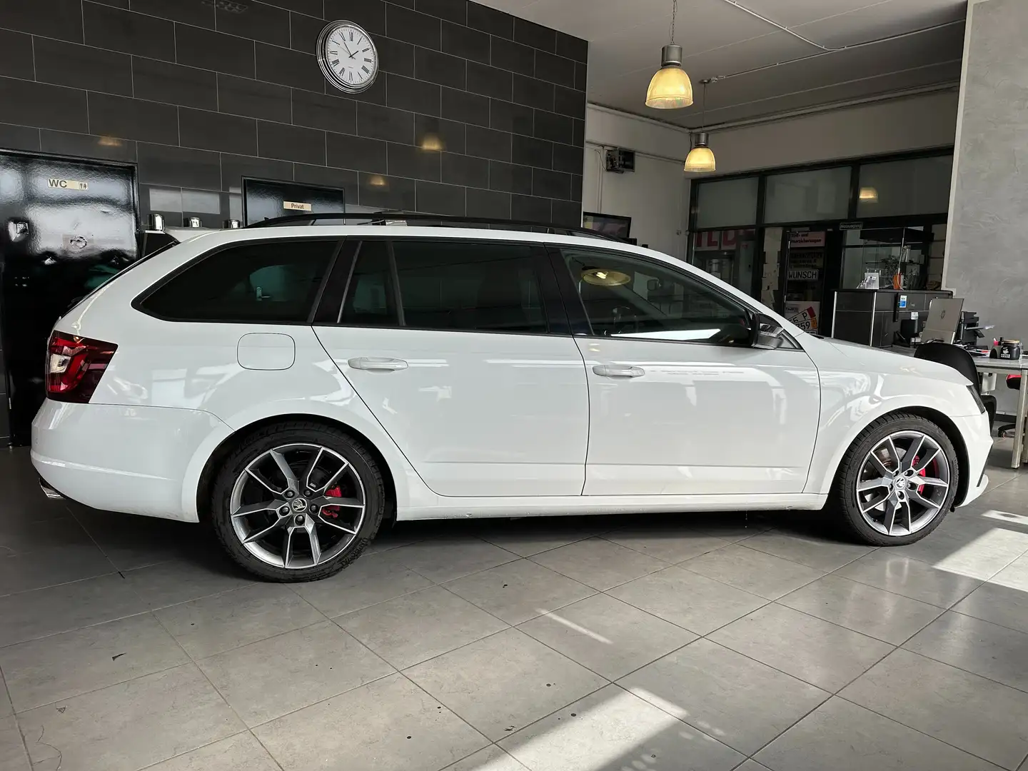 Skoda Octavia RS 4x4 Ambiente 2te HD Scheckheft Virtual Blanc - 2