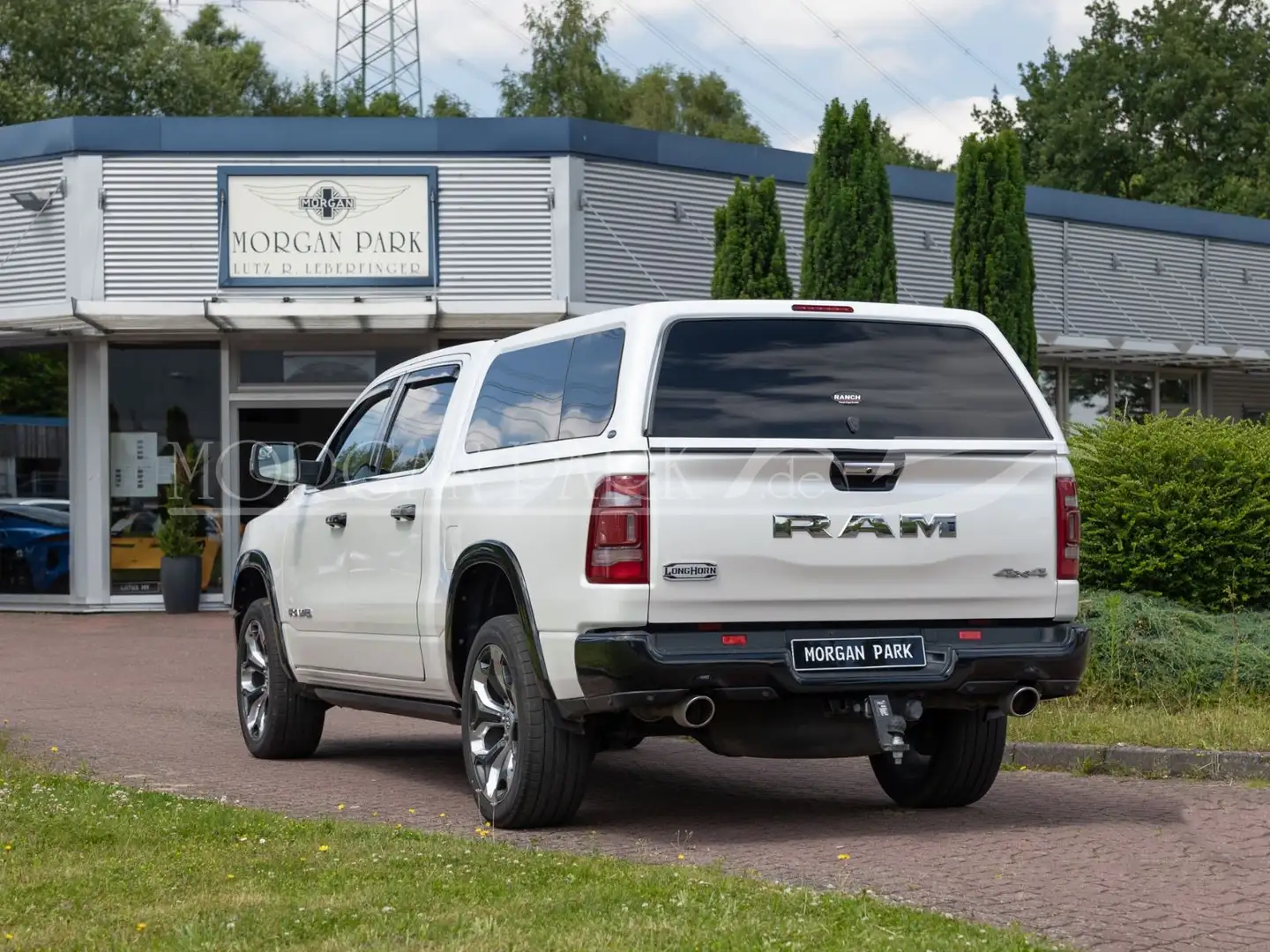 Dodge RAM 1500 Limited Longhorn Schwarz - 2