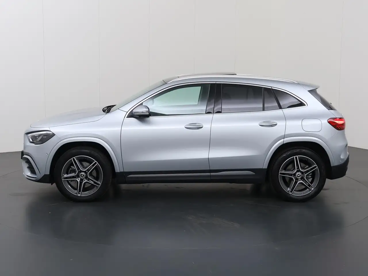 Mercedes-Benz GLA 2026